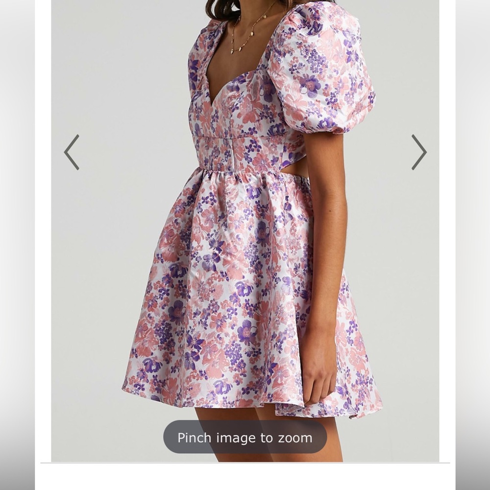 SHOWPO NICOLETTE DRESS IN MULTI FLORAL - Picture 2 of 4